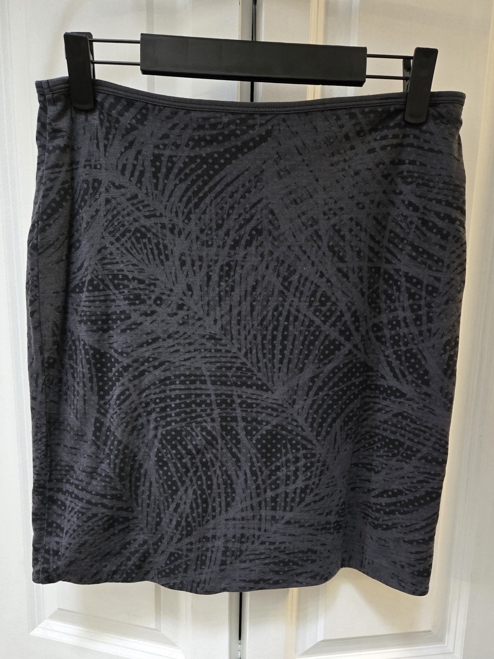 Icebreaker Reversable  Charcoal Patterned Mini